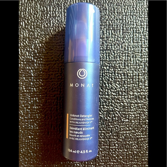 MONAT Other - 💜 MONAT UNKNOT HAIR DETANGLER SPRAY💜